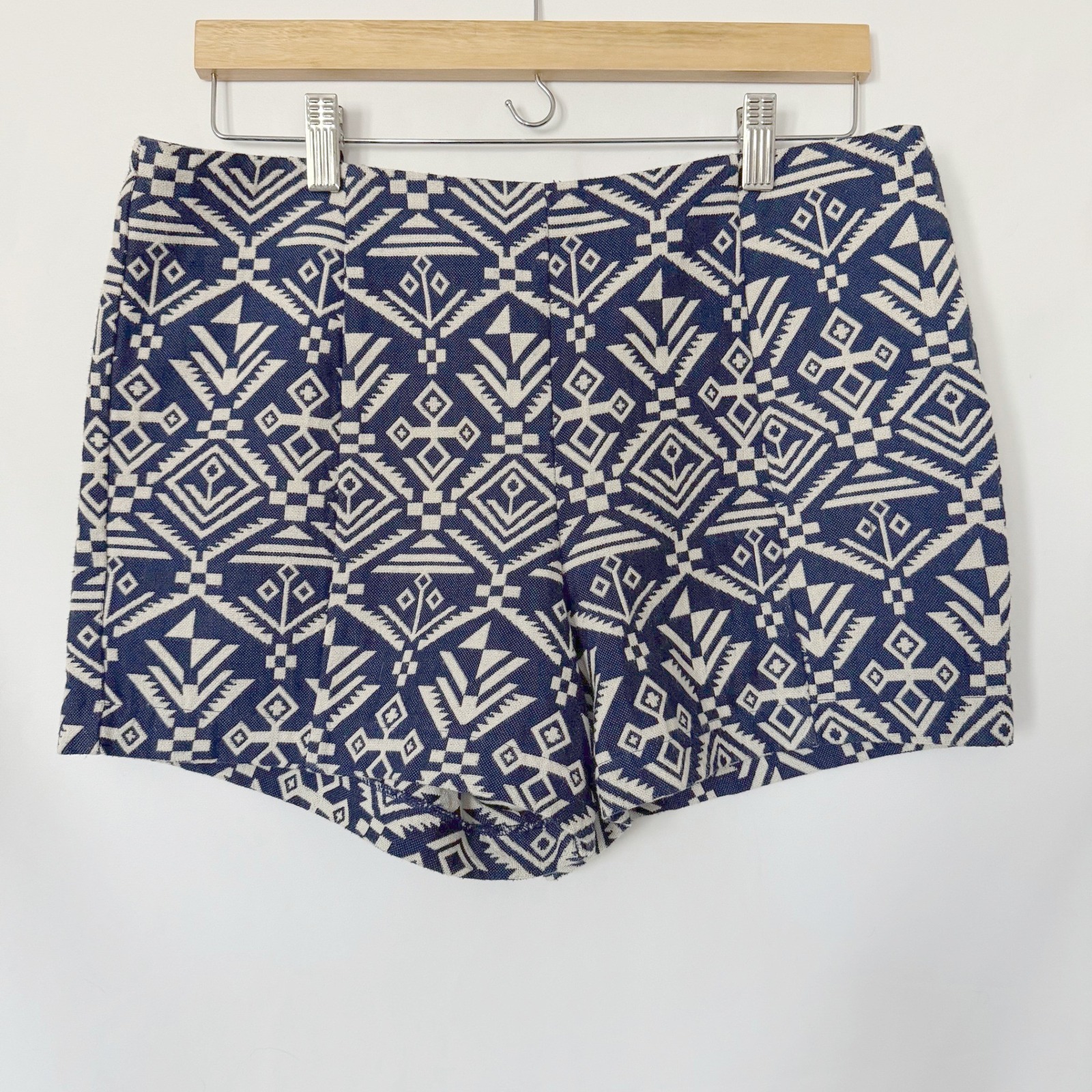 Gianni Bini Women's L Cotton Navy High Waist Shorts Coastal Nautical Preppy
